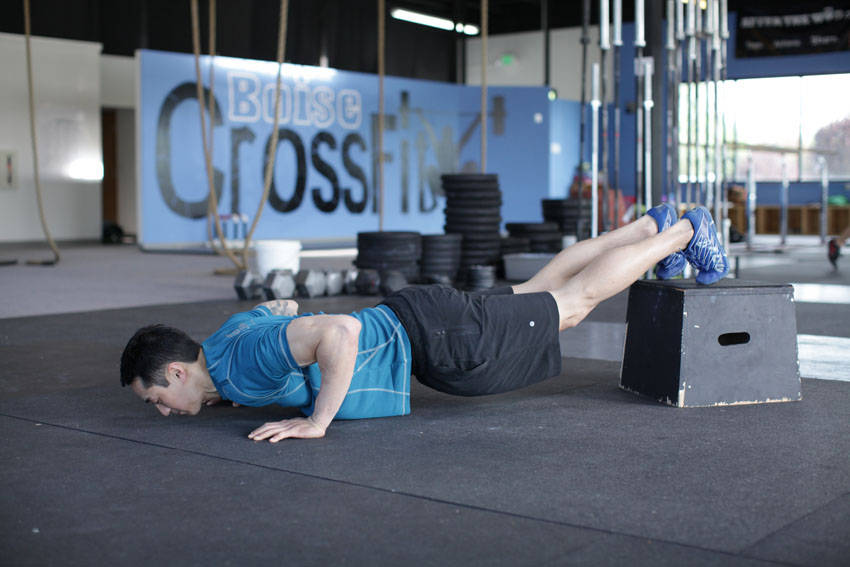 Decline Push-Up, end position