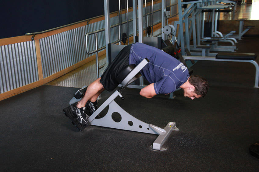 Hyperextensions (Back Extensions), end position