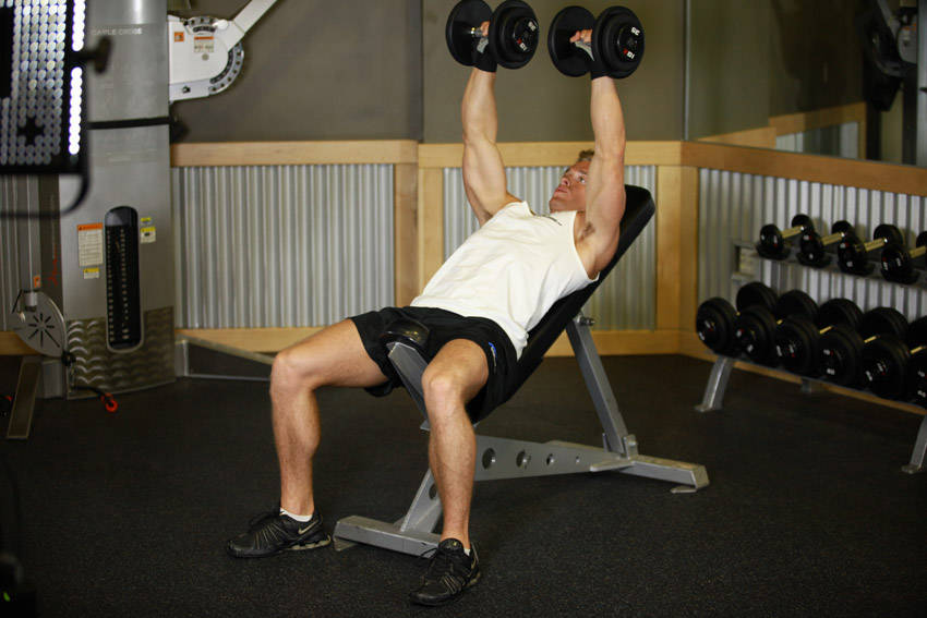 Incline Dumbbell Press, end position