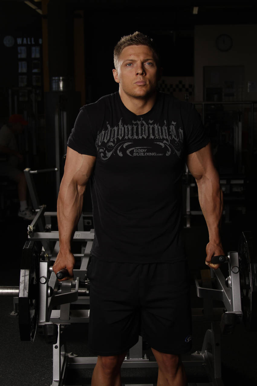 Shrugs Machine, end position
