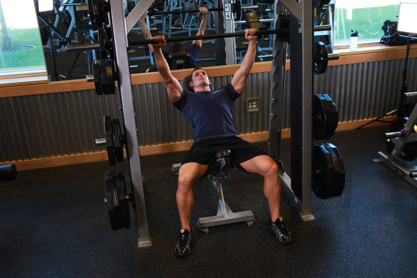 Smith Machine Incline Bench Press, end position